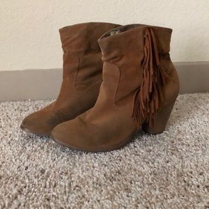 Fringed booties